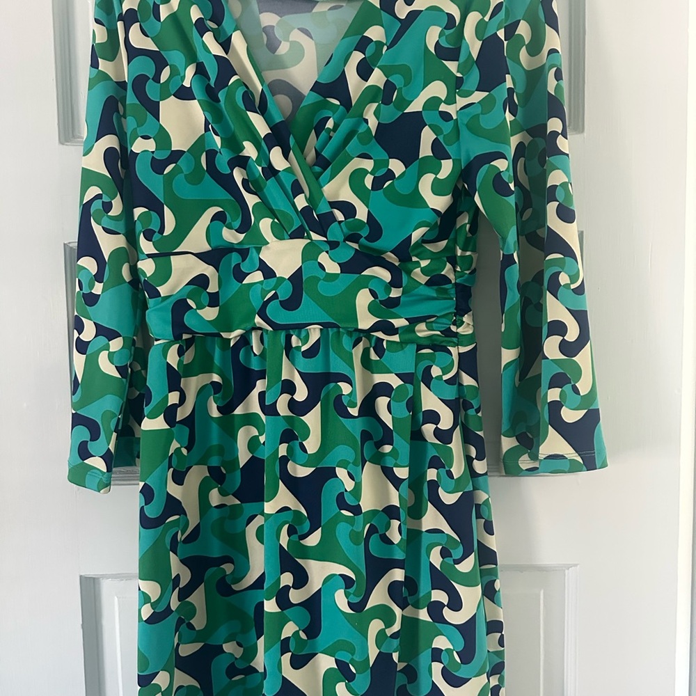 JB by Julie Brown Teal and Navy Geometric V Neck Wrap Dress, Size L EUC